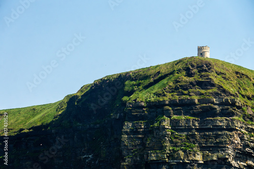 Schilderij op canvas Cliffs Of Moher with O'Brien Tower