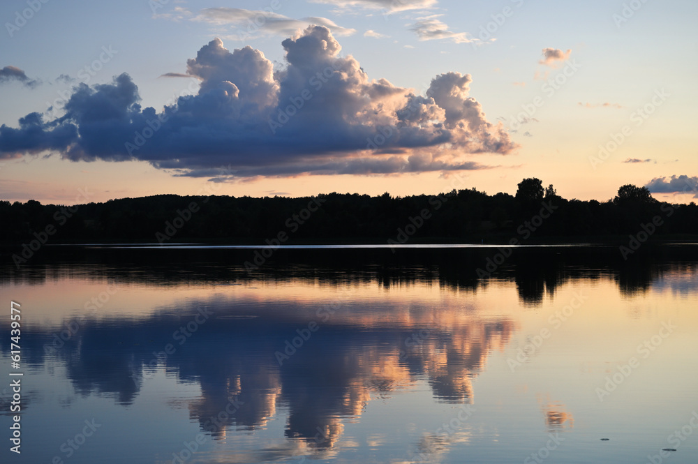 Fototapeta premium Summer sunset over a lake