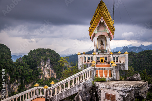 View of top of Tiger cave temple Krabi. The famous buddhist temple in Southern Thailand is reached by climbing 1.237 steep stairs. © Designpics