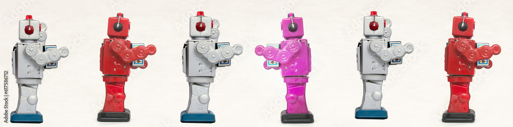 Naklejka premium Gay Robot walking the other way