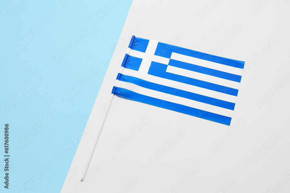 Obraz premium Flag of Greece on white and blue background