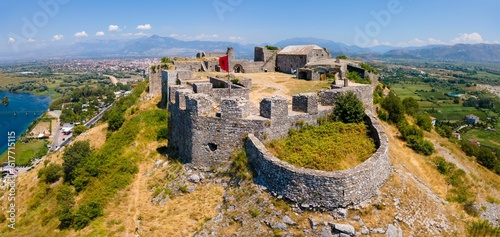 Canvastavla Aerial view of the ruins of the Rozafa Castle located in the city of Shkoder in