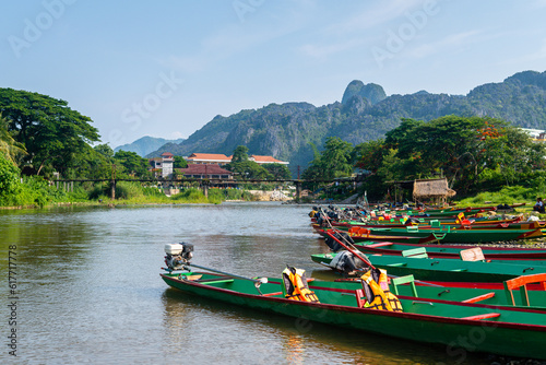 Принти на полотні views of nam song river and vang vieng town at background, laos