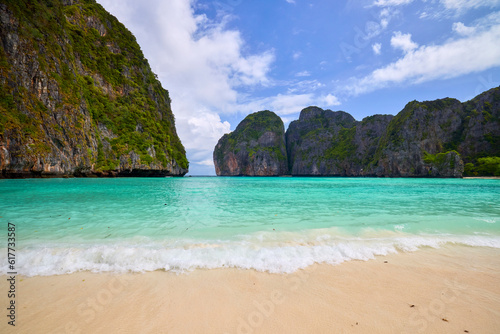 Beautiful scenery of the Thai islands of Phuke  scenery for travel.