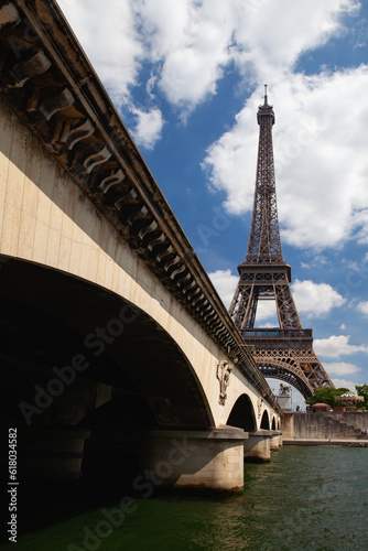 Jena Bridge over the Seina river and Eiffel Tower