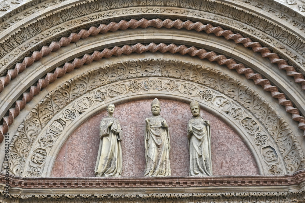 Perugia, il portale del Nobile Collegio del Cambio - Umbria