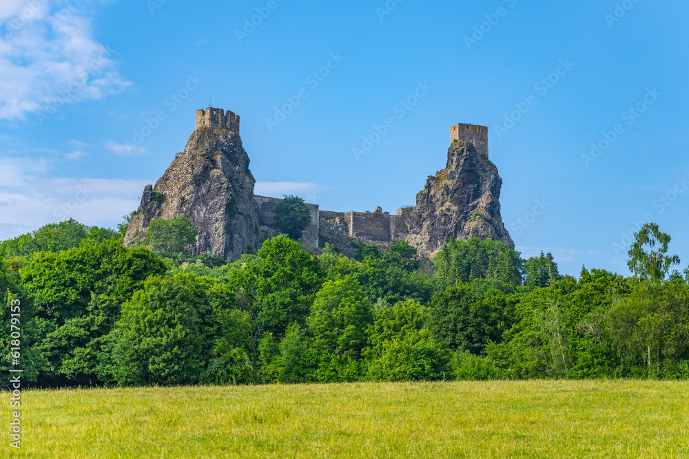 Trosky castle ruins with two towers. Sunny summer day view. Bohemian Paradise, Czech: Cesky raj, Czech Republic