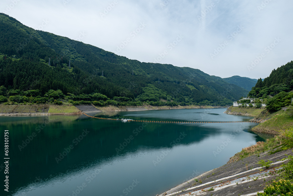 奥秩父　滝沢ダムの風景