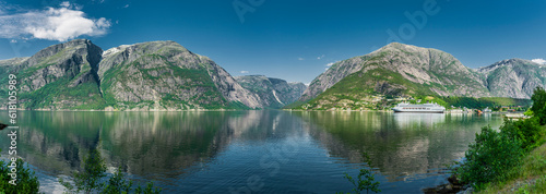 Blick auf den Eidfjord in Norwegen