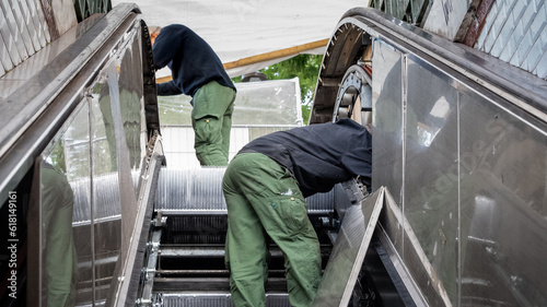 Entretien escaliers mécaniques 