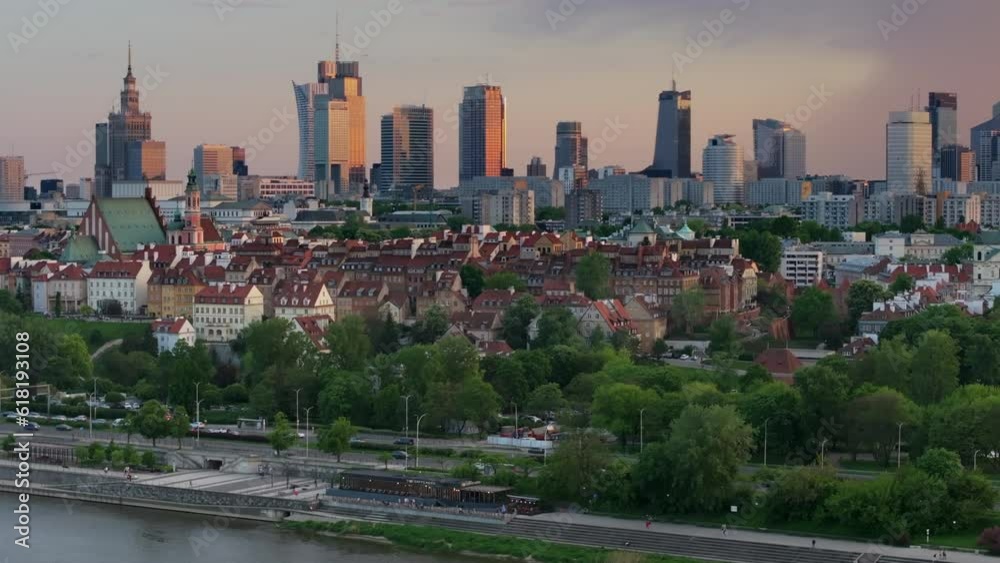 Warsaw city panorama over Old Town and the Vistula river during sunset. Warsaw city panorama over Old Town and the Vistula river during sunset.