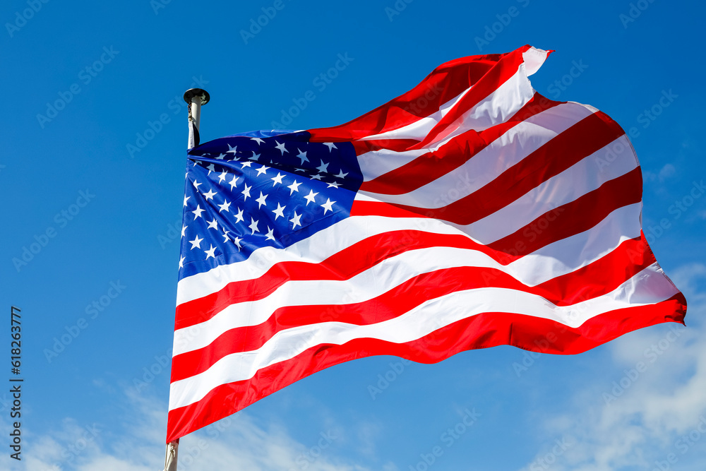 Fototapeta premium The sky and the national flag of the United States