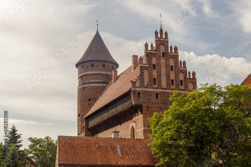 Fotografie A city in Warmia and Mazury: Olsztyn, the Lyna River, a Teutonic castle