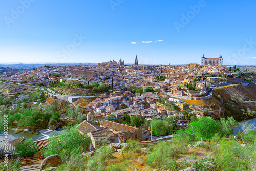 Toledo, una ciudad medieval europea, desde Castilla y la Mancha, España.