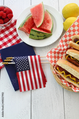 AMERICAN FLAG & HOT DOGS