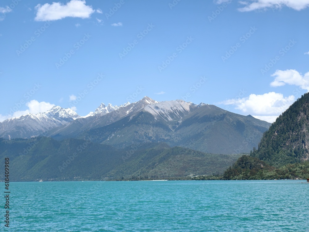 Tibet basomtso lake