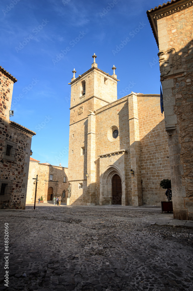 Caceres, Spain, has one of the largest monument ensemble in Europe, you can take a journey through history thanks to its streets, squares, palaces and walls, which are particularly well-preserved. 