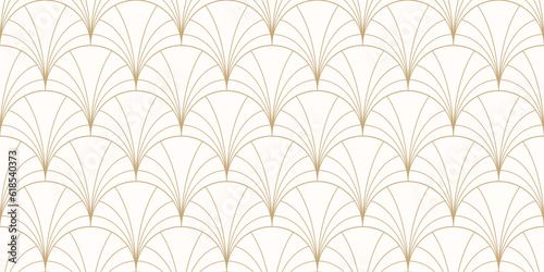 Luxury art deco seamless pattern. Golden vector geometric linear texture with curved lines, fish scale ornament, peacock pattern, grid. Elegant gold and white abstract background. Repeat geo design