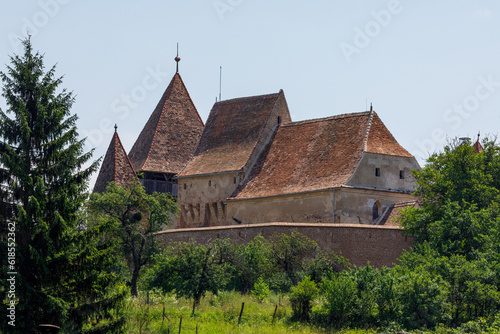 Foto The fortified church of Alma Vii in Romania