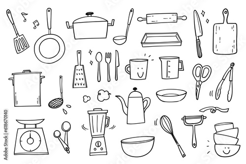 Photographie Set of hand-drawn rough line illustrations of cooking utensils.