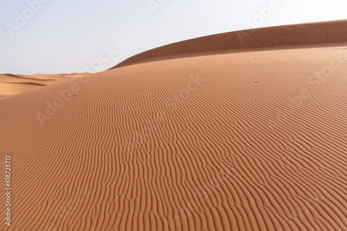 Fototapeta Naklejka Na Ścianę i Meble -  Picturesque dunes in the Erg Chebbi desert, part of the African Sahara