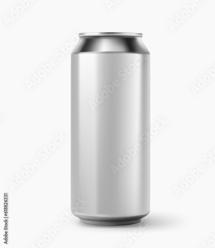 Aluminium 500 ml beer can mockup isolated on white background. 3d vector illustration