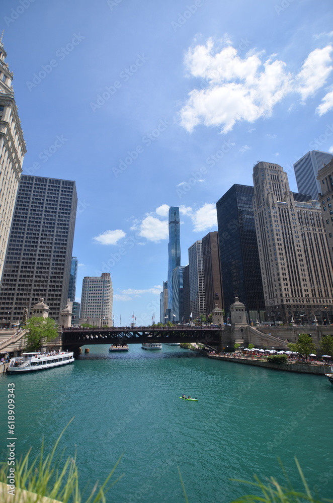 Fototapeta premium Chicago River Kayak