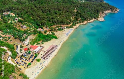 Fototapeta Naklejka Na Ścianę i Meble -  Sand summer beach and turquoise sea. Paradise Beach, Thassos, Greece