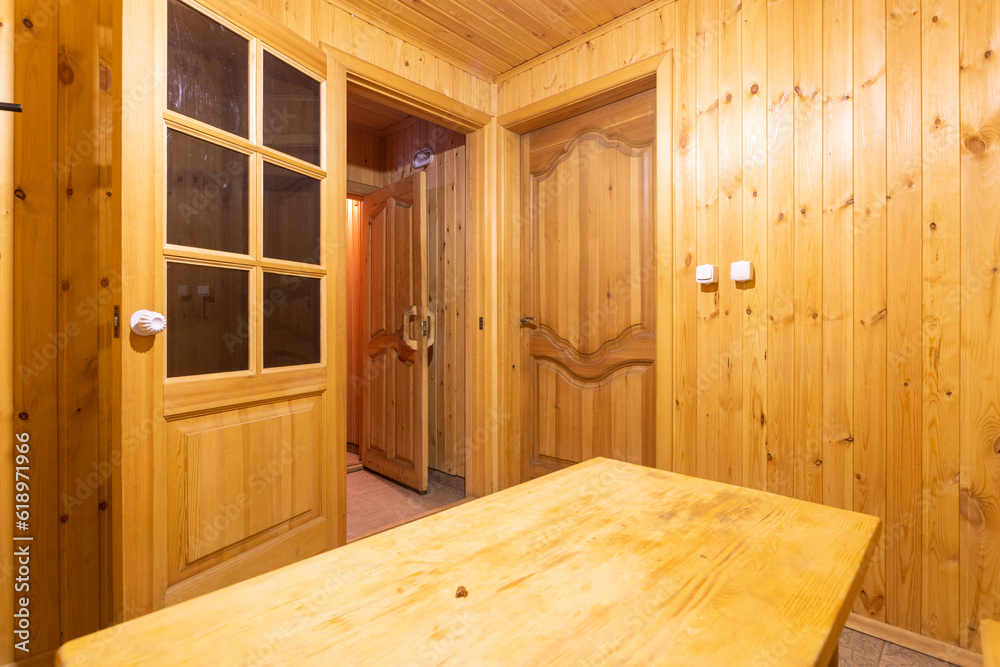 steam room lined with wood steam room lined with wood