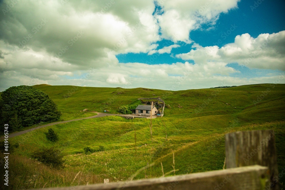 Obraz premium House on a hill