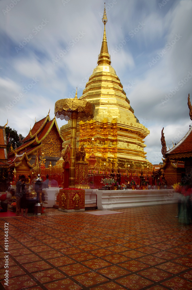 Fototapeta premium temple that doi suthep
