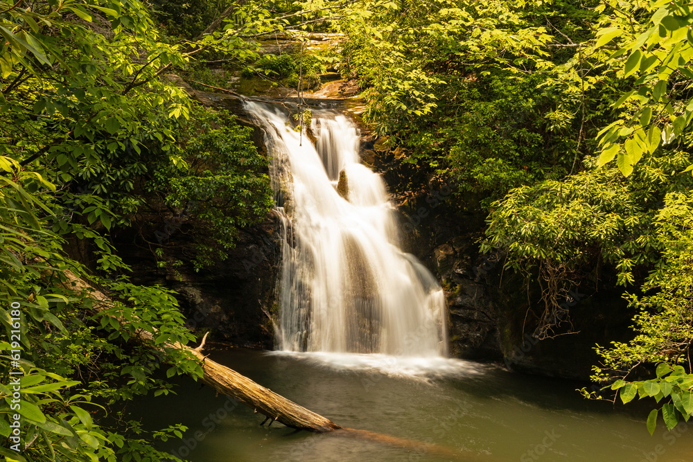 Obraz premium Blue hole falls near Hiawassee in Georgia