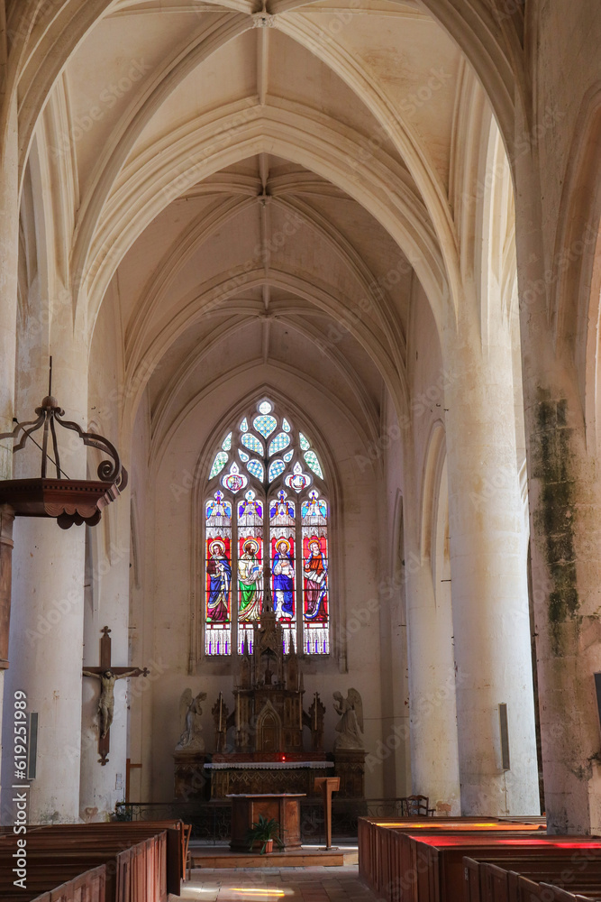 Charente-Maritime - Saint-Just-Luzac - Nef de l'Eglise Saint-Just