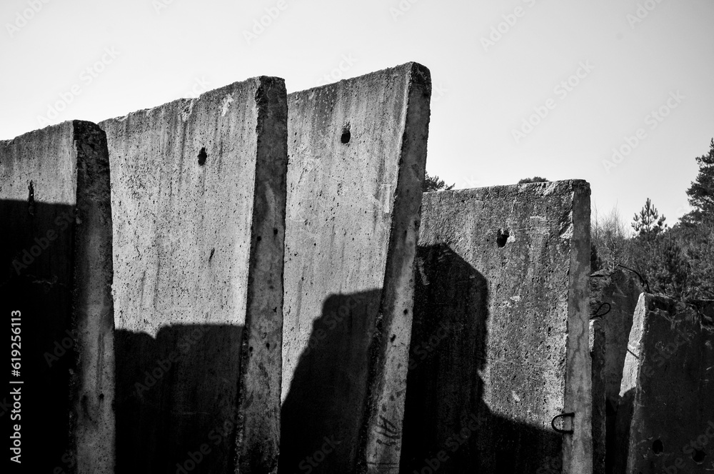 Płyty betonowe, rozbiórka