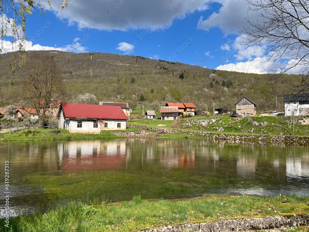 Fototapeta premium The springs of the Gacka river - Tonkovic spring, Croatia (Izvori rijeke Gacke ili Vrila Gacke - Tonkovićevo vrilo ili Tonković vrilo, Sinac - Lika, Hrvatska)