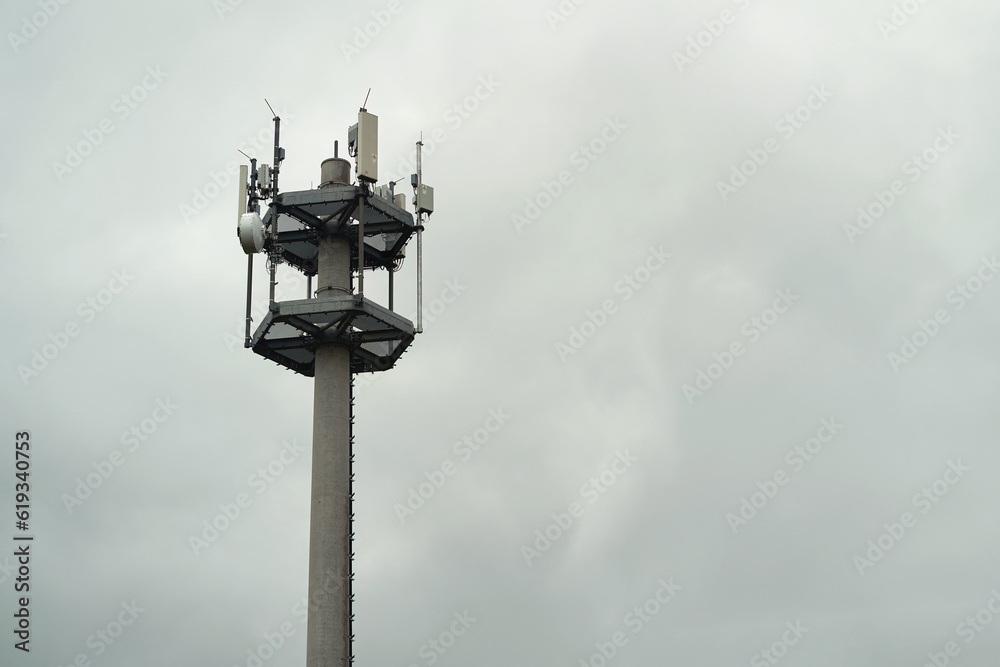 Enabling Digital Transformation. Exploring 5G, LTE, and the Internet of Things through Advanced Telecommunication Antenna Technology Enabling Digital Transformation. Exploring 5G, LTE, and the Internet of Things through Advanced Telecommunication Antenna Technology