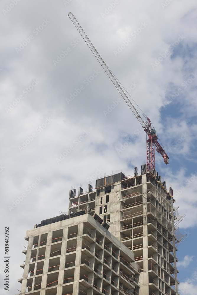 Moscow new buildings, residential complex on Varshavskoe shosse, evening. An apartment building under construction in Moscow, Jule 2023. Moscow new buildings, residential complex on Varshavskoe shosse, evening. An apartment building under construction in Moscow, Jule 2023.