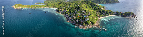 Foto Aerial view of Shark Bay in koh Tao, Thailand