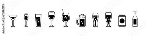 glass, goblet, mug, restaurant, drinks, bottles