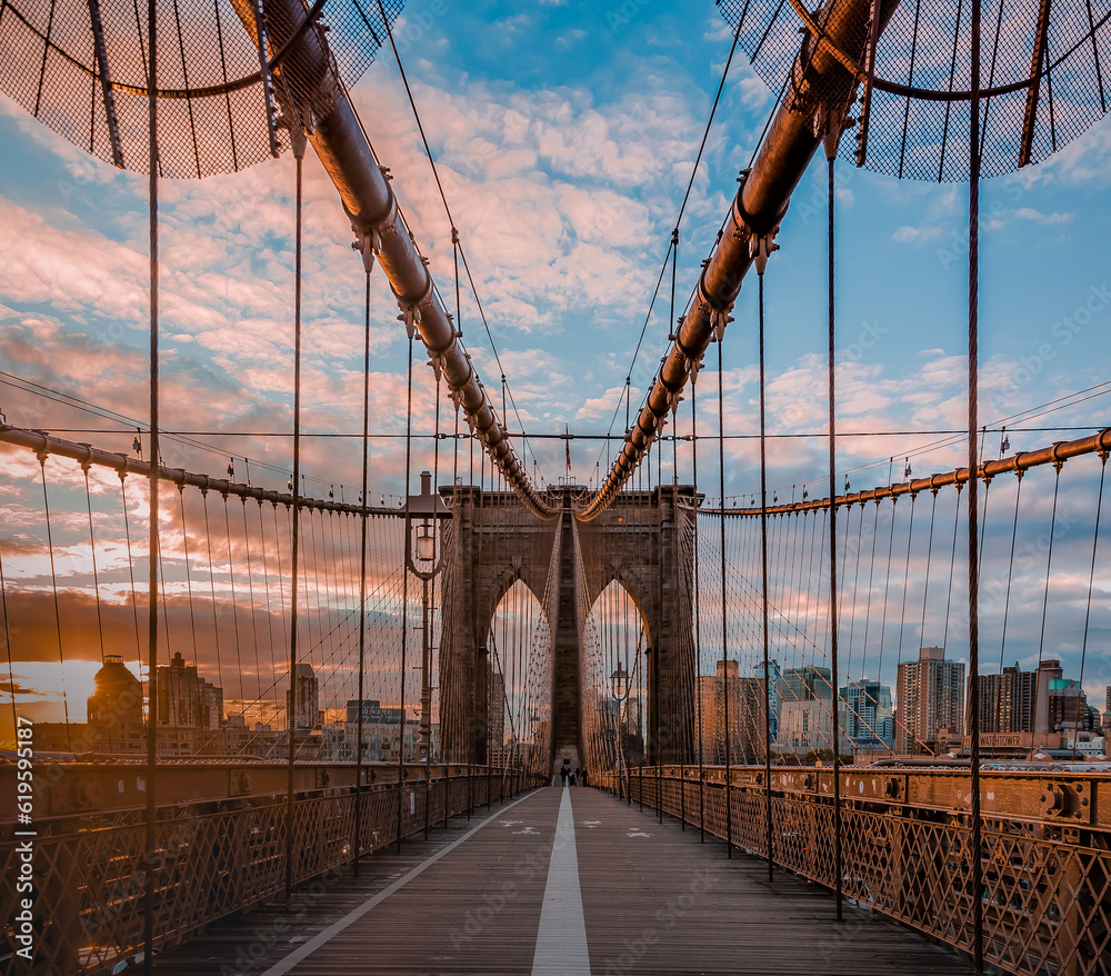 Fototapeta premium sunrise at the Brooklyn Bridge New York
