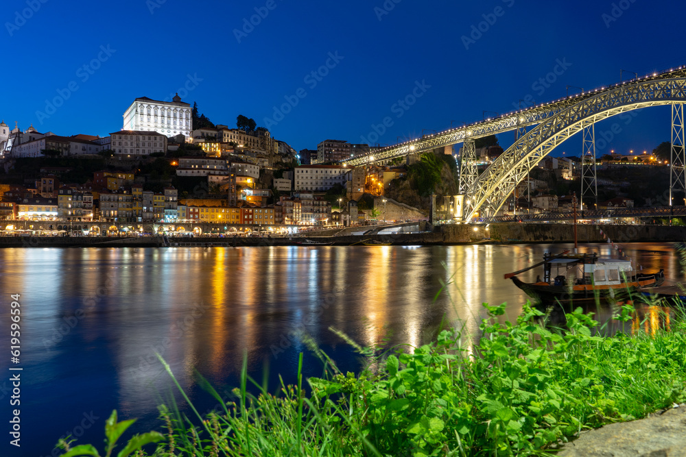 dom luiz brige in Porto on the riverside of Duero river cityscape at night