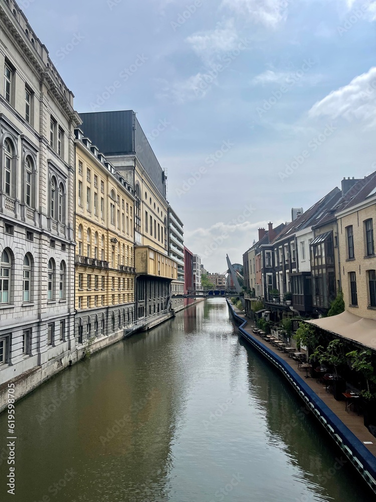Naklejka premium canal and houses