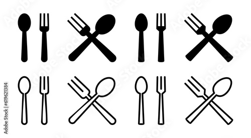spoon and fork icon set illustration. spoon, fork and knife icon vector. restaurant sign and symbol