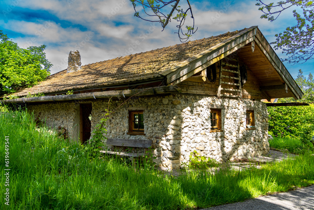 Altes Steinhaus in den Bergen