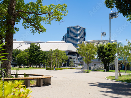 Obraz na płótnie 快晴の有明テニスの森公園 w salonie