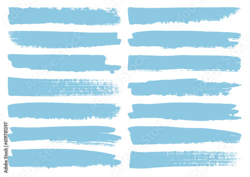 Set Vierzehn Blaue Pinselstriche Streifen Kratzer © Jan Engel