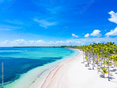 Fotografie Aerial view of beautiful Bavaro beach with white sand and palm trees