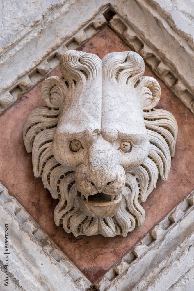 Architectural detail, Battistero di San Giovanni, Siena, Italy