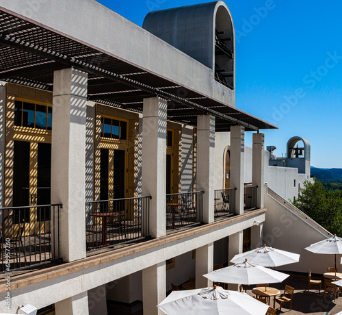 Stampa su tela Terrace Overlooking Napa Valley at Winery, Calistoga, California, USA