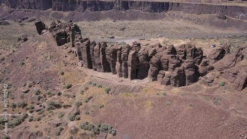 Frenchman Coulee traffic drives past rock formation called Feathers